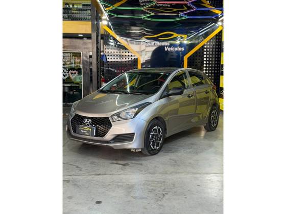 HYUNDAI HB20 1.0 COMFORT 12V FLEX 4P MANUAL HYUNDAI HB20 1.0 COMFORT 12V FLEX 4P MANUAL